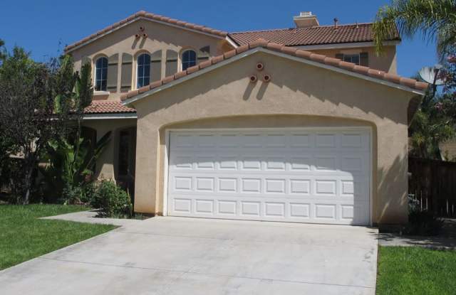 Four Bedroom Three Bathroom Home in Murrieta! Gallery 3