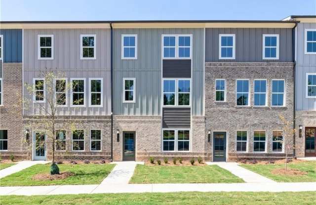 517 Hardy Drive Gallery 2