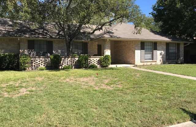 13851 Susancrest, San Antonio, TX 78232 | Home for Rent 78232 Gallery 1