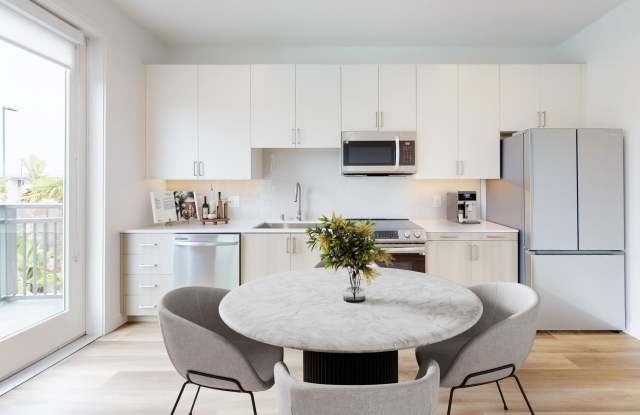 Eight 80 Newport Beach photos photos