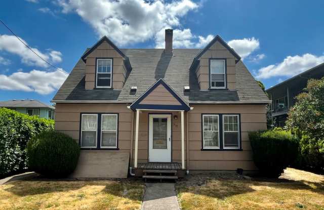 Large House Two Blocks From OSU Campus photos photos