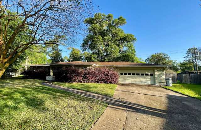 960 Terrace Dr, Beaumont, TX 77706 photos photos
