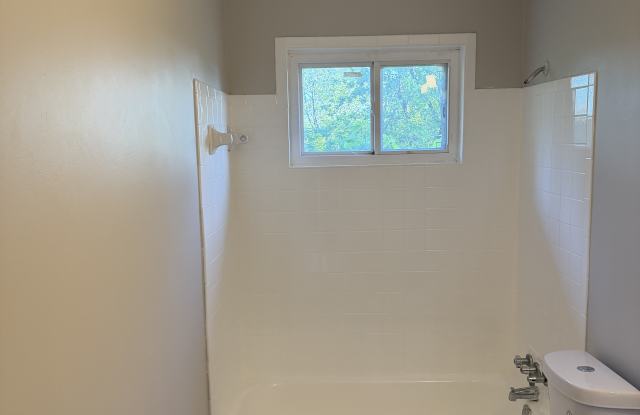 2140 Kelly Street photos photos