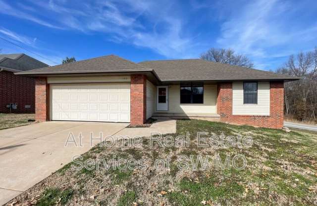 103 Pine Hill Ct - 103 Pinehill Court, Nixa, MO 65714