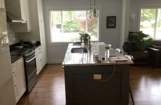 754 Timber Ln Gallery 3