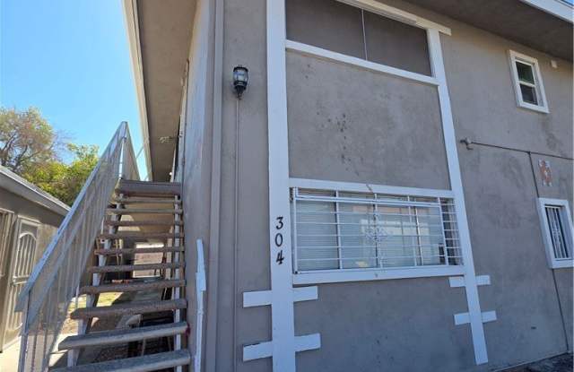 304 Orland Street Gallery 1