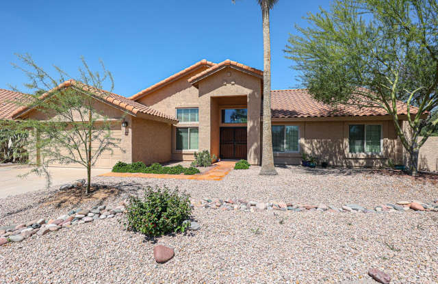 Welcome to this stunning 4 bedroom, 2 bathroom home located in the sought after community of Warner Ranch!! photos photos