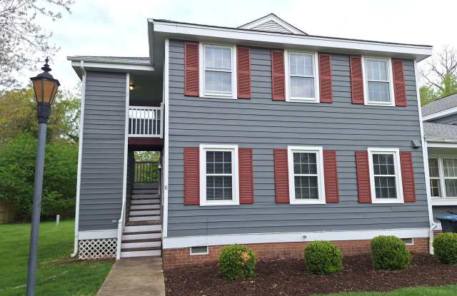 2 bedroom/ 2 bathroom- Campus Court - 708 South Henry Street, Williamsburg, VA 23185