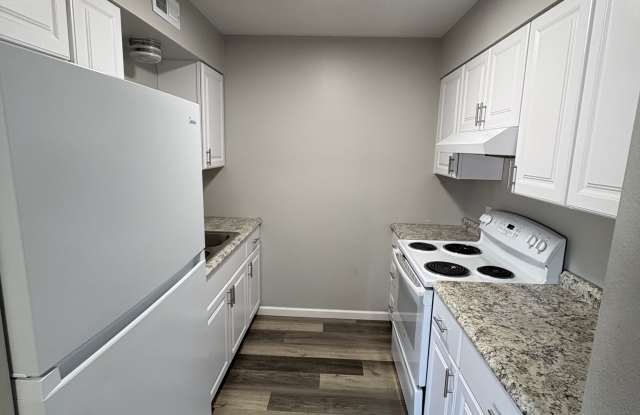 1720 Leopold Street - 5 Gallery 1