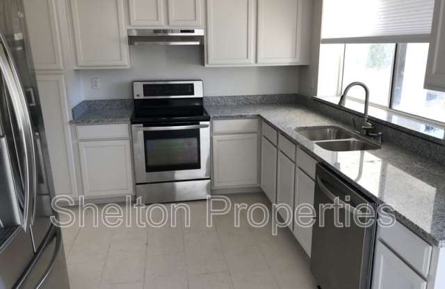 14305 W Heritage Dr Gallery 2