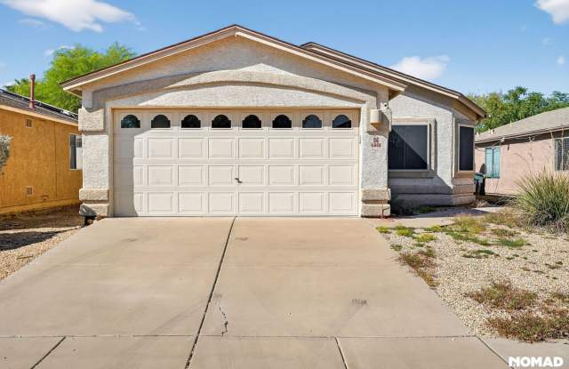 Charming 4BR House in Tucson - 4660 South Valley Road, Tucson, AZ 85714