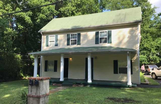 Recently Updated Home! Pet Friendly! photos photos Recently Updated Home! Pet Friendly! photos photos