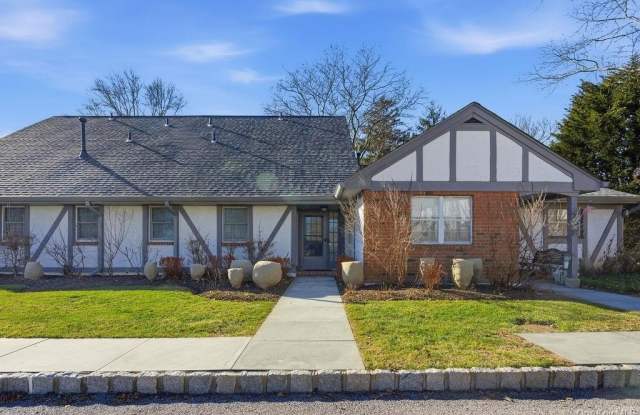 10 Lealand Lane unit: 19 photos photos