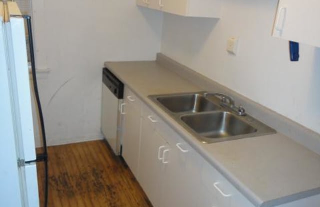 5032 West Winnemac - 5032 West Winnemac Avenue, Chicago, IL 60630