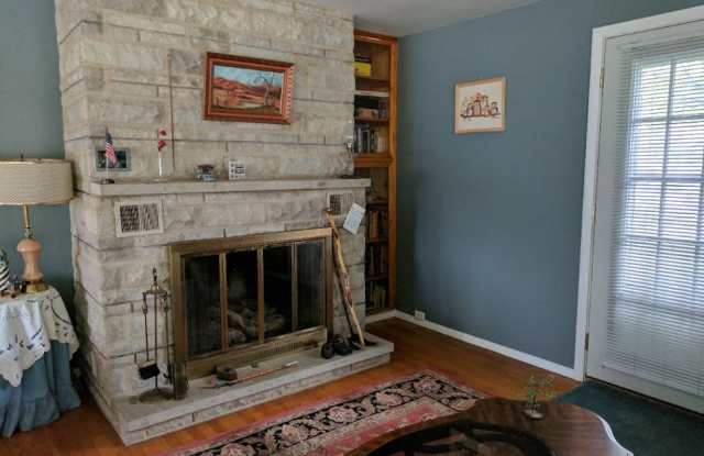 215 W Cass St - 215 West Cass Street, Culver, IN 46511