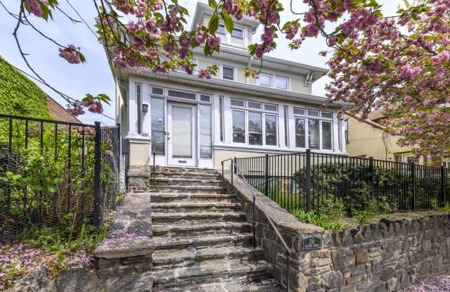 291 Delavan Avenue photos photos
