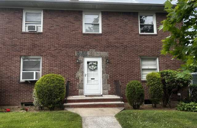 204 Ross Avenue photos photos
