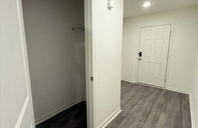 2348 B Brookville Dr. Gallery 4
