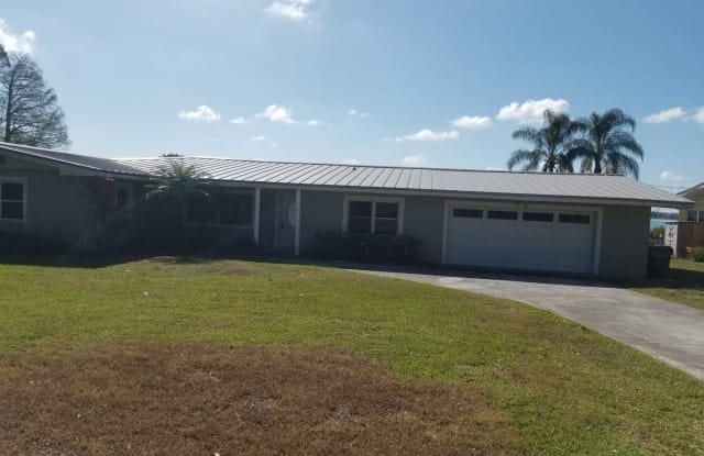 3430 SE Lakeview Drive - 3430 Lakeview Dr, Polk County, FL 33884