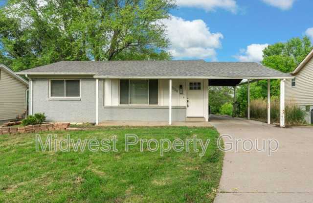1128 Saratoga Dr photos photos