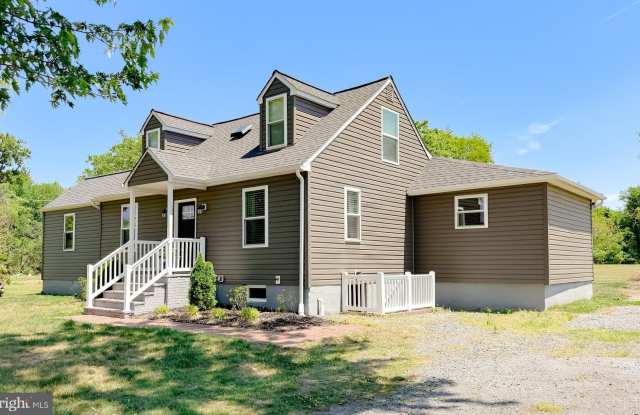 4985 SOLOMONS ISLAND Road Gallery 1