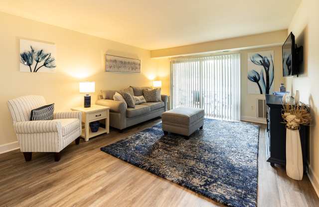 Woodridge Apartments photos photos