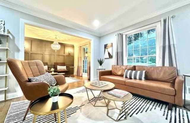 215 Jayne Ellen Way photos photos