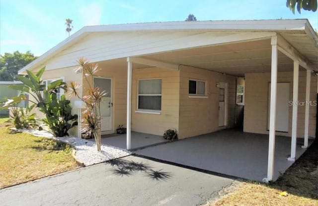 3910 HELENA STREET NE - 3910 Helena Street Northeast, St. Petersburg, FL 33703