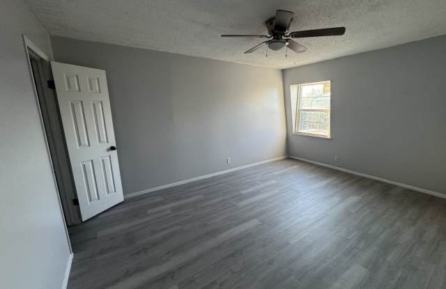 1801 Lawndale Avenue - C Gallery 1