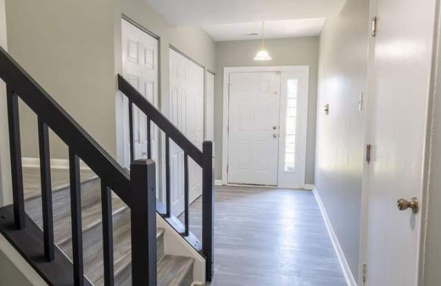 15014 COURTLAND Place Gallery 4