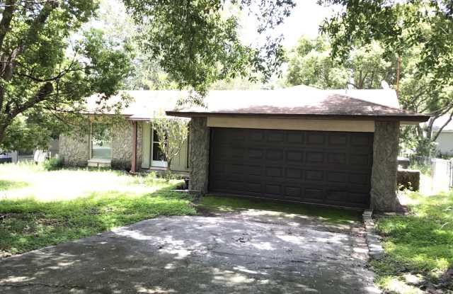 241 Edgewood Dr. - 241 Edgewood Drive, Clermont, FL 34711