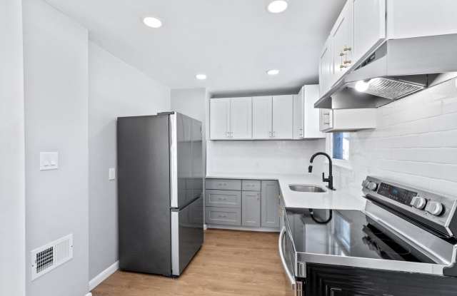 Charming Woodbury Home with Enclosed Backyard  Deck photos photos