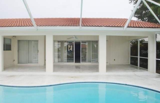 910 SANTA BRIGIDA Court Gallery 3