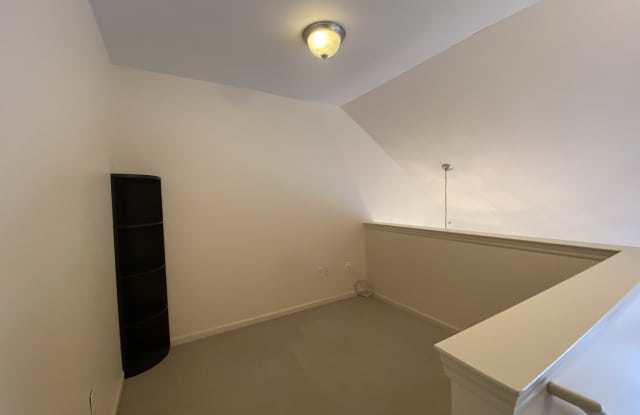 39611 Springwater Dr Gallery 3