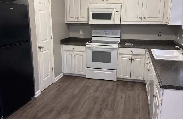 526 Mill St - 526 Mill Street, Smithfield, NC 27577