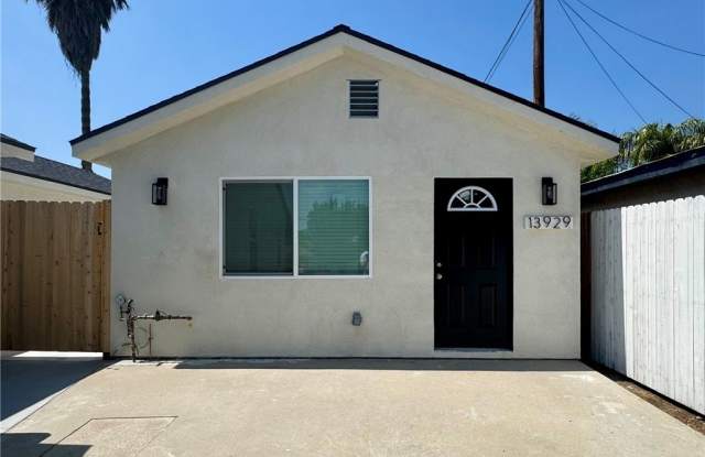 13929 Aztec Street photos photos