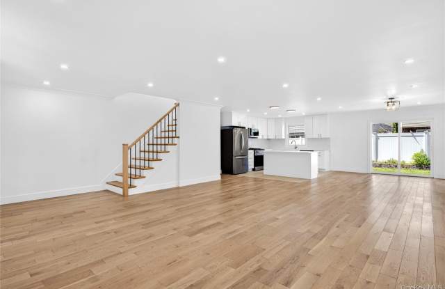 37 Corchaug Avenue Gallery 4