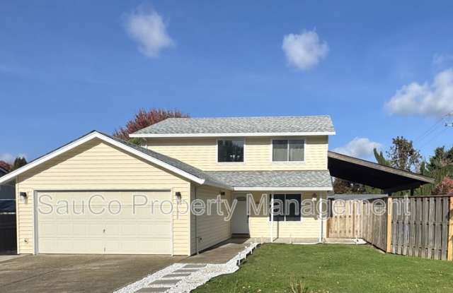 992 South Palmetto Street - 992 South Palmetto Street, Cornelius, OR 97113