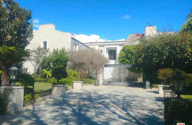 712 North ALPINE Drive - 712 N Alpine Dr, Beverly Hills, CA 90210