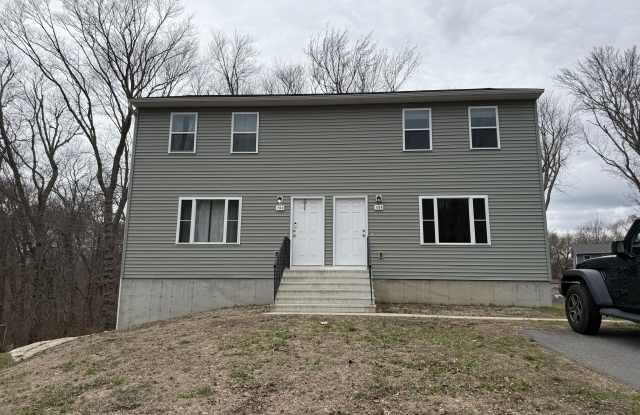 152 Grove Avenue unit: B photos photos