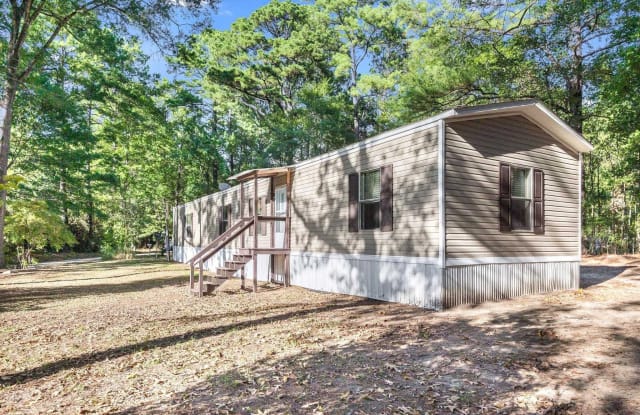 675 Bradshaw - 675 Bradshaw Drive East, Sabine County, TX 75931