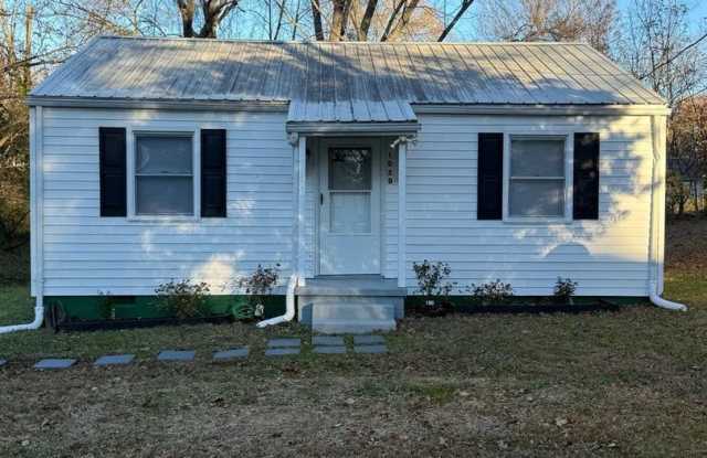 1020 Willard St photos photos