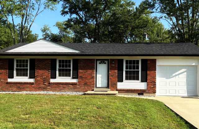 3 bed 1 bath house in Charlestown for rent photos photos