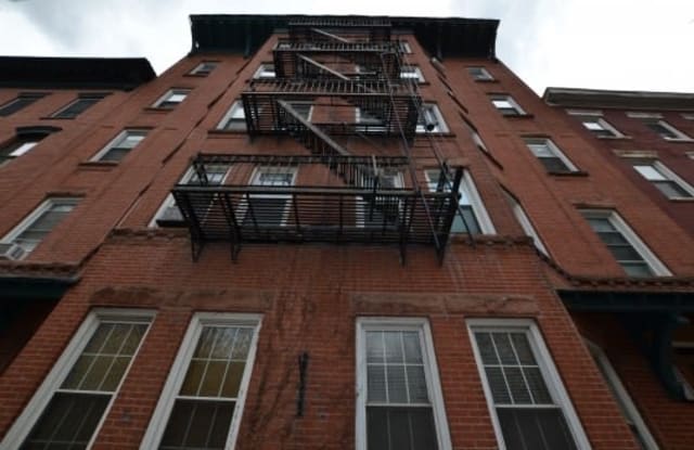 318 HUDSON ST - 318 Hudson St, Hoboken, NJ 07030
