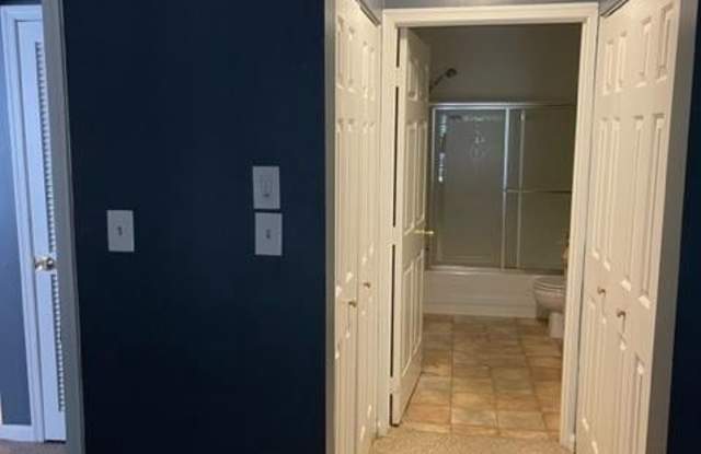 4402 SILVERBROOK LANE photos photos