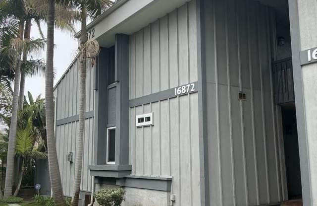 16872 Pacific Coast photos photos