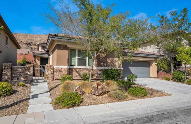 Beautiful Single-Story Summerlin Home with Private Courtyard & Spacious Backyard! Gallery 3