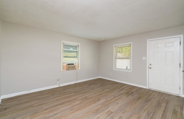 5608 Jacksboro Pike - 2 Gallery 2