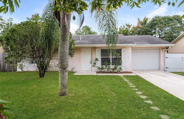 6129 Moonbeam Dr Gallery 1