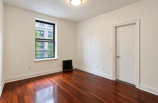 601 West 137th Street Gallery 4